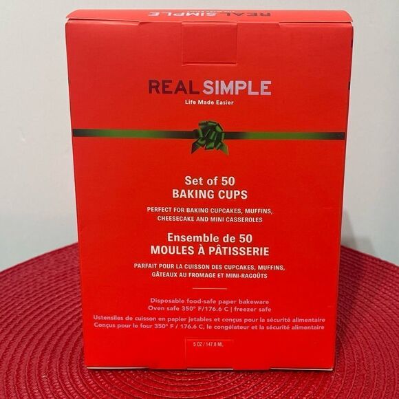 Real Simple Baking Cups Red and White 50 pieces NWT - Picture 5 of 5
